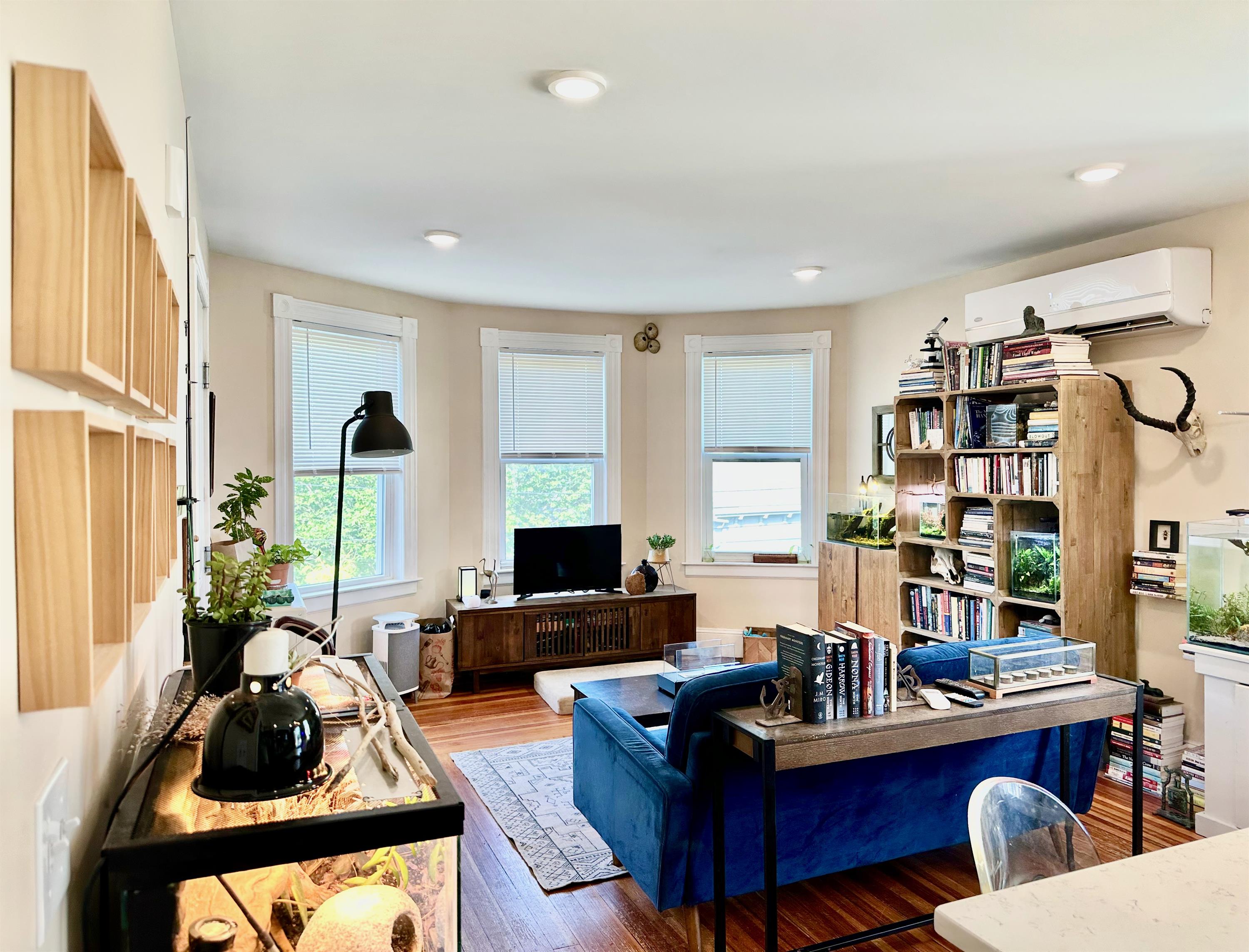 Property thumbnail image